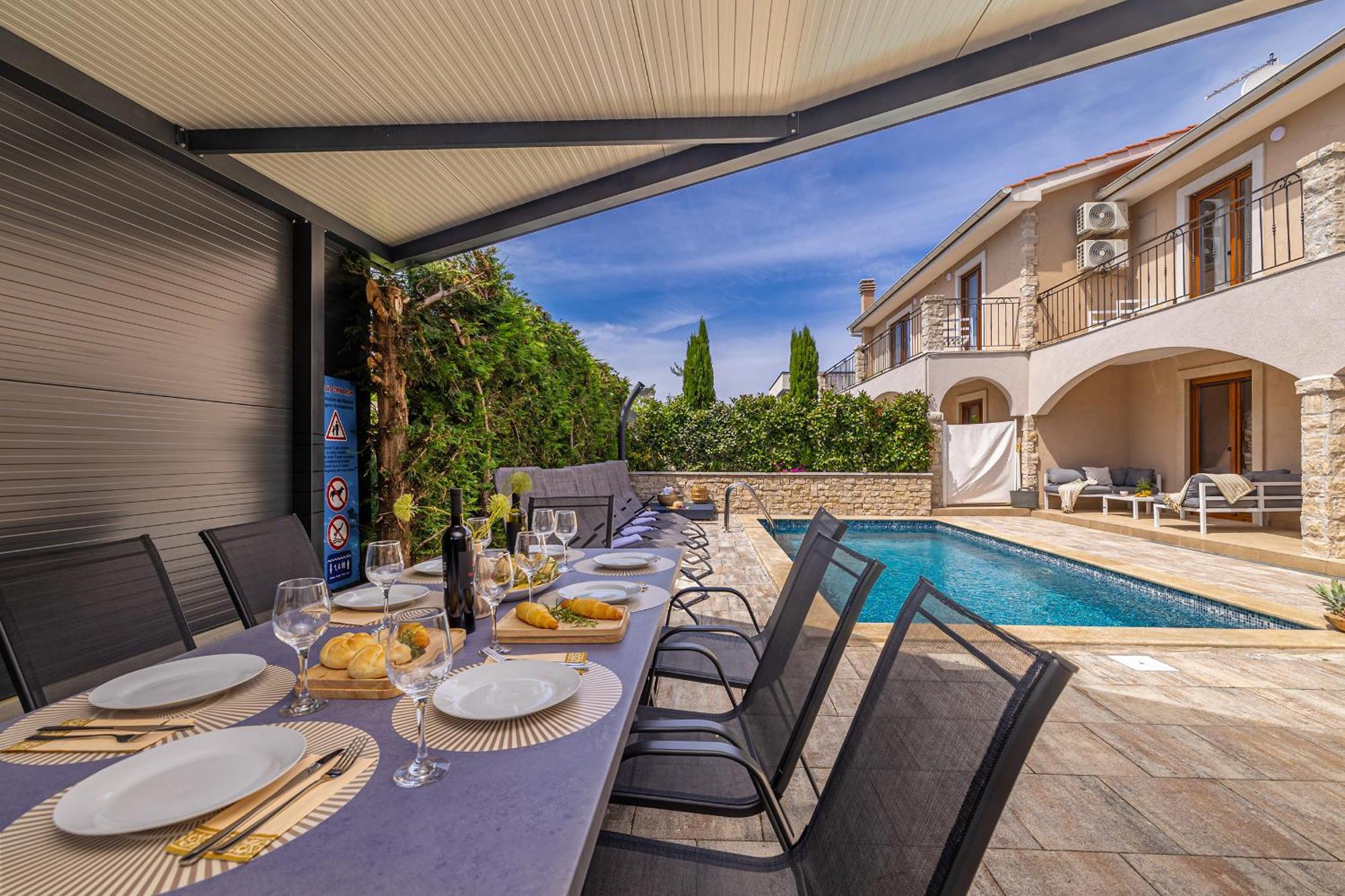 Linardići Villa Dijana East מראה חיצוני תמונה